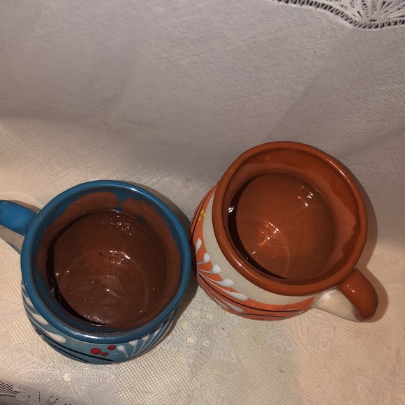 2 Beautiful handmade pottery terra-cotta hand-painted mugs - Picture 2 of 6